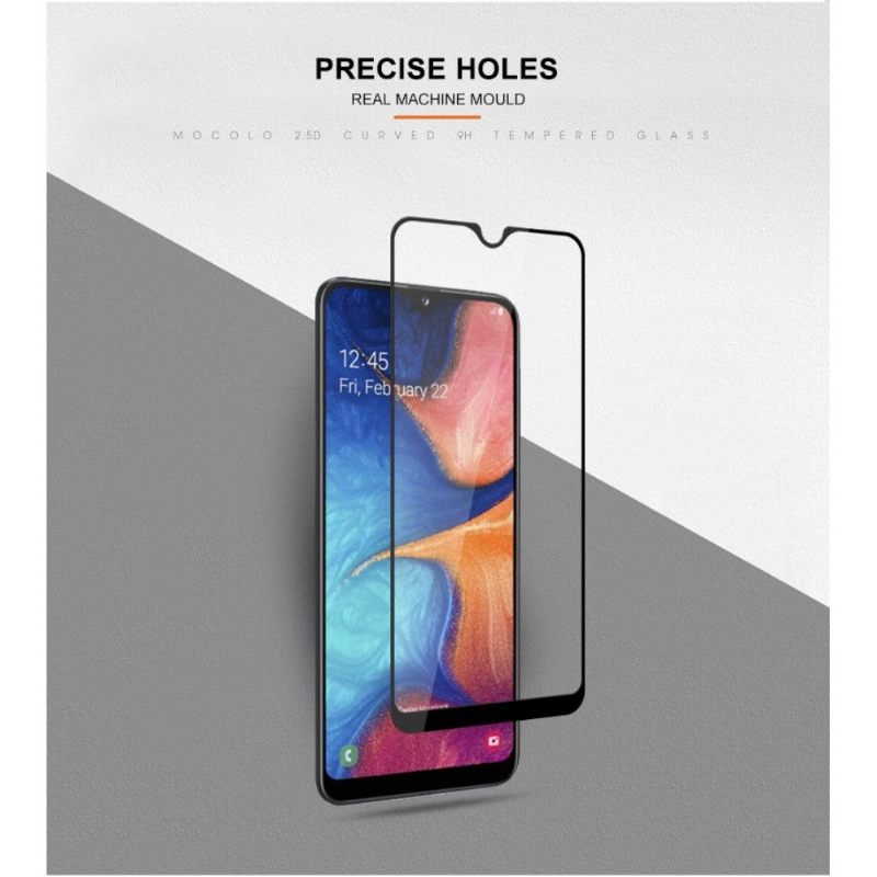 Samsung Galaxy A20E - Schermbeschermer Van Gehard Glas Op Ware Grootte - Zwart