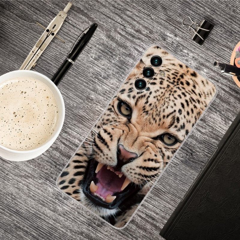 Hoesje voor Samsung Galaxy A13 5G Brullende Luipaard